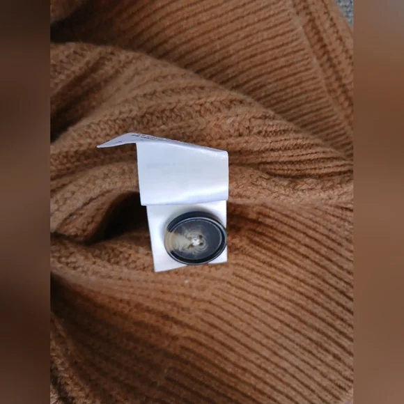 NWOT Everlane The Felted Merino Cardigan  in Deep Camel. Size XS (Oversized) - Picture 10 of 10